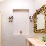Vintage Hotel