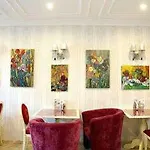 Hotel Vintage 3*