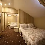 Vintage Hotel