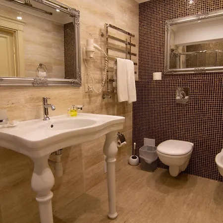 Vintage 3* Odessa